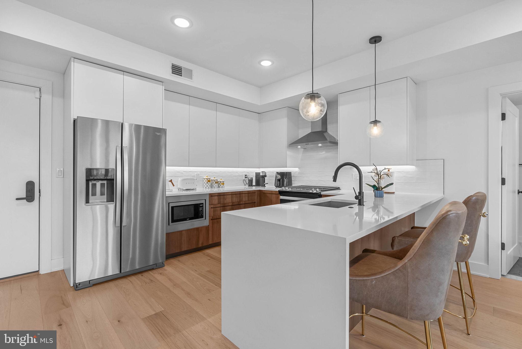 FRANCISVILLE - Residential