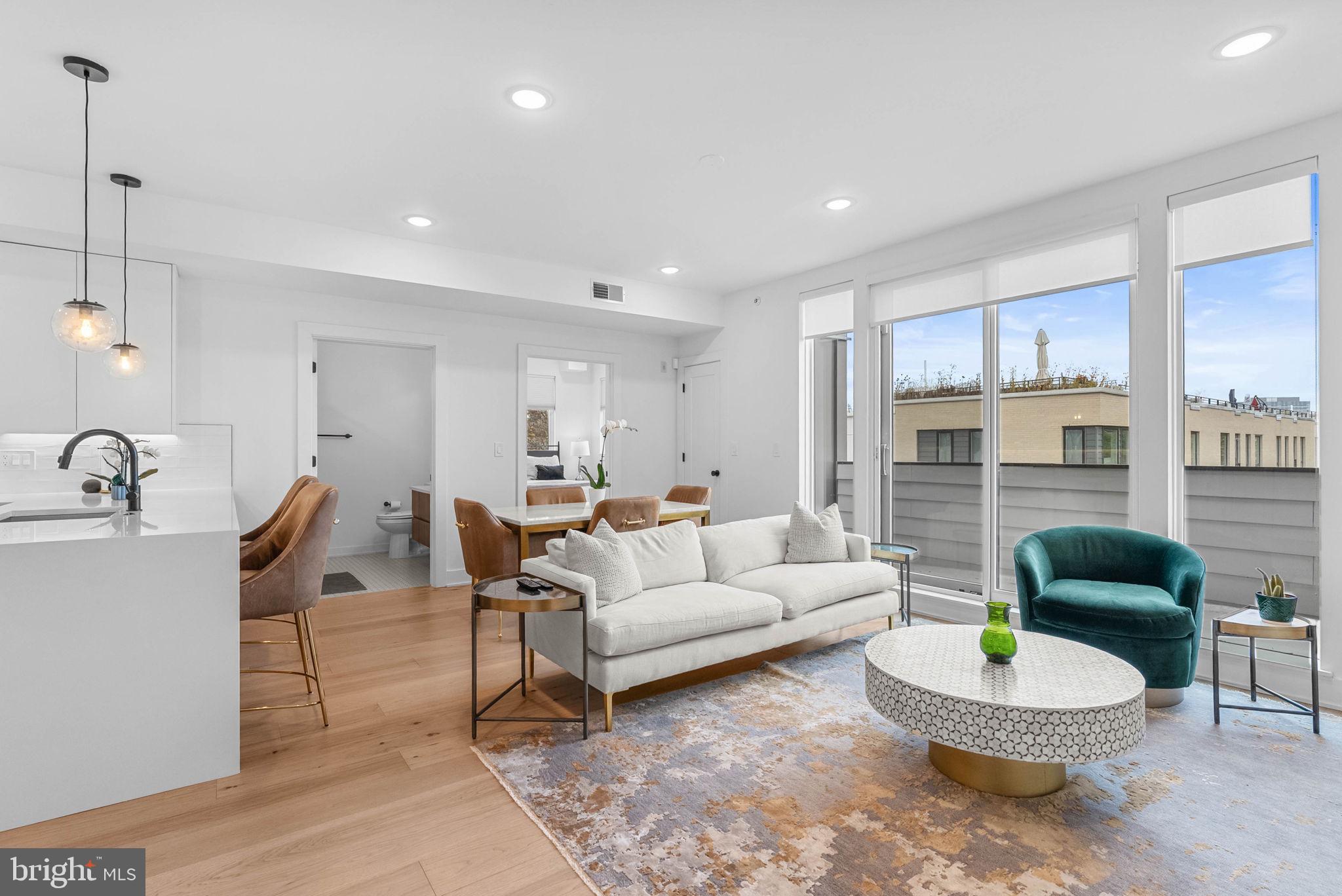 FRANCISVILLE - Residential