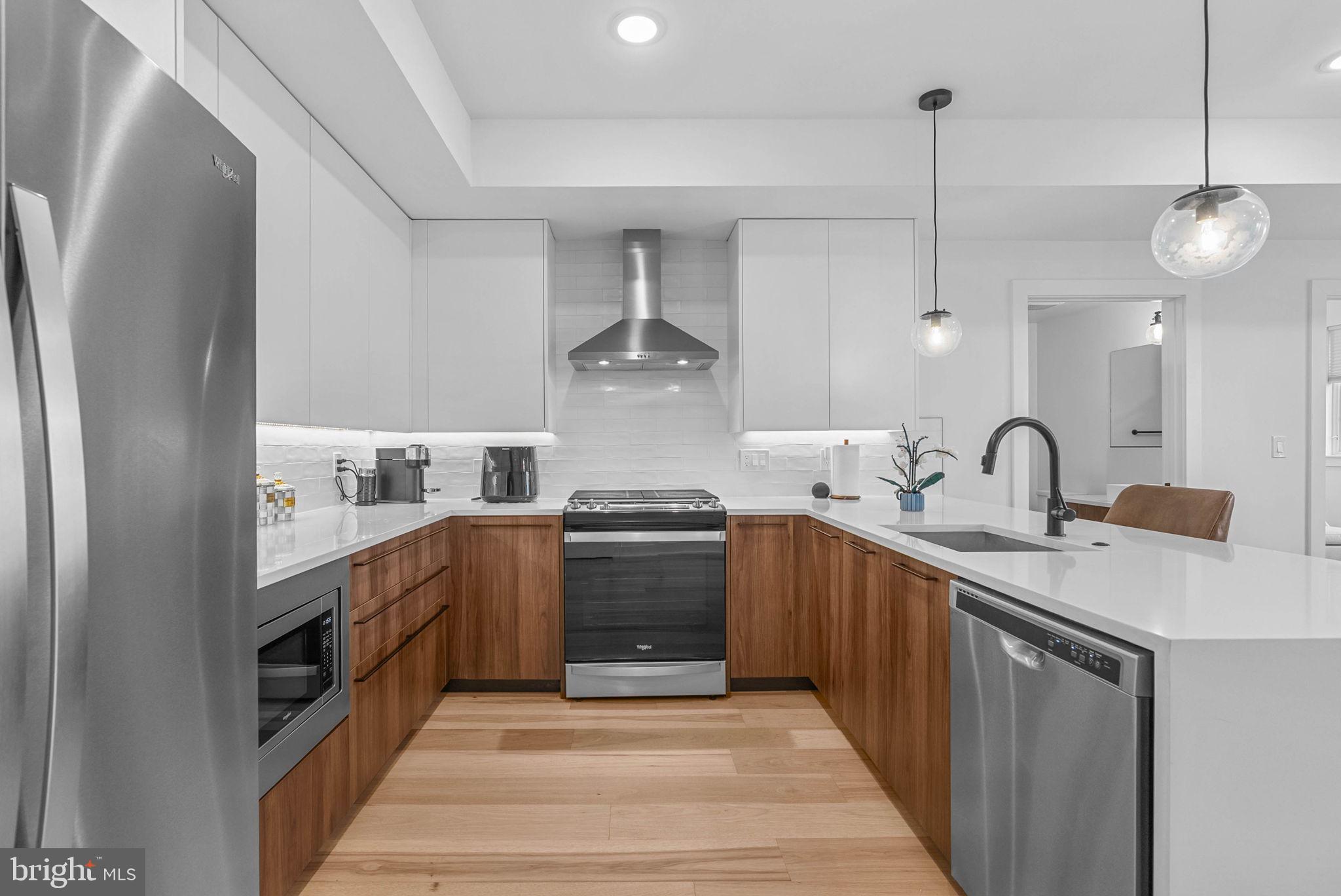 FRANCISVILLE - Residential