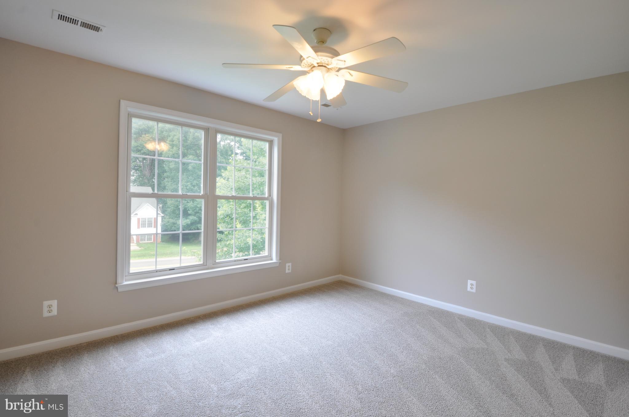 LEE'S HILL - Residential