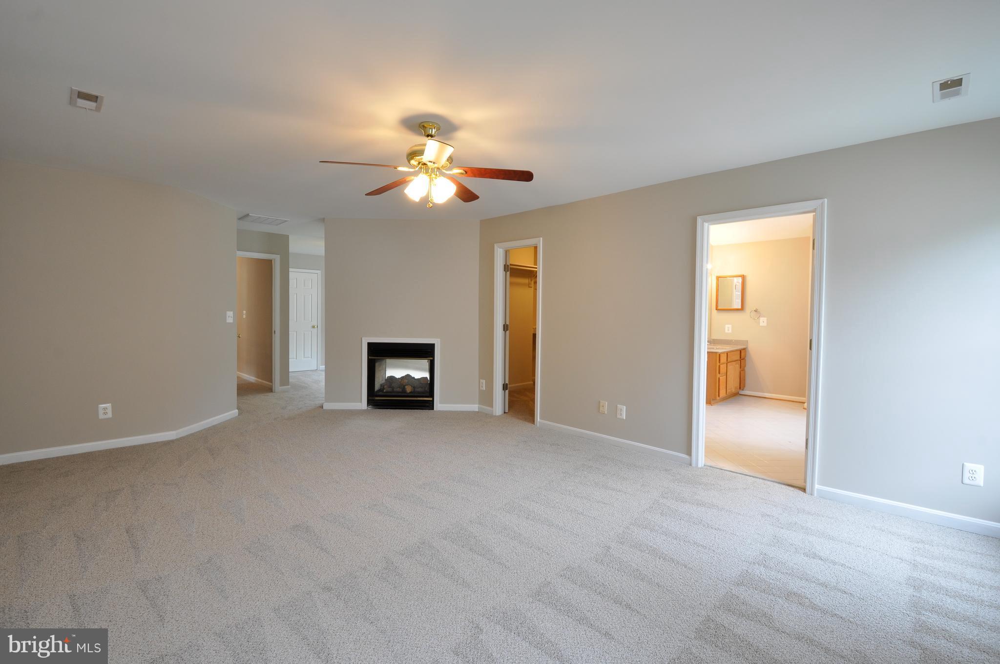 LEE'S HILL - Residential