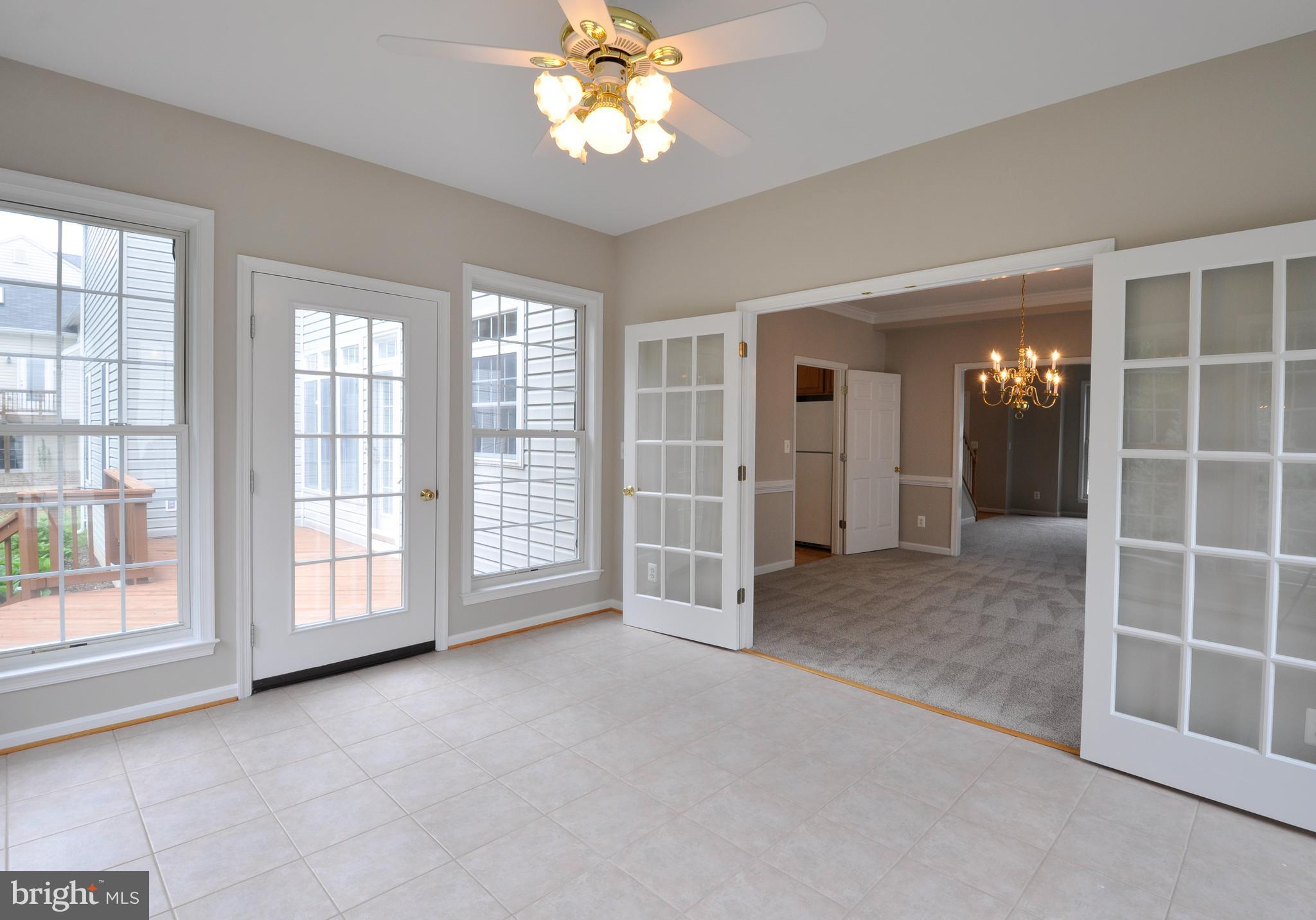 LEE'S HILL - Residential