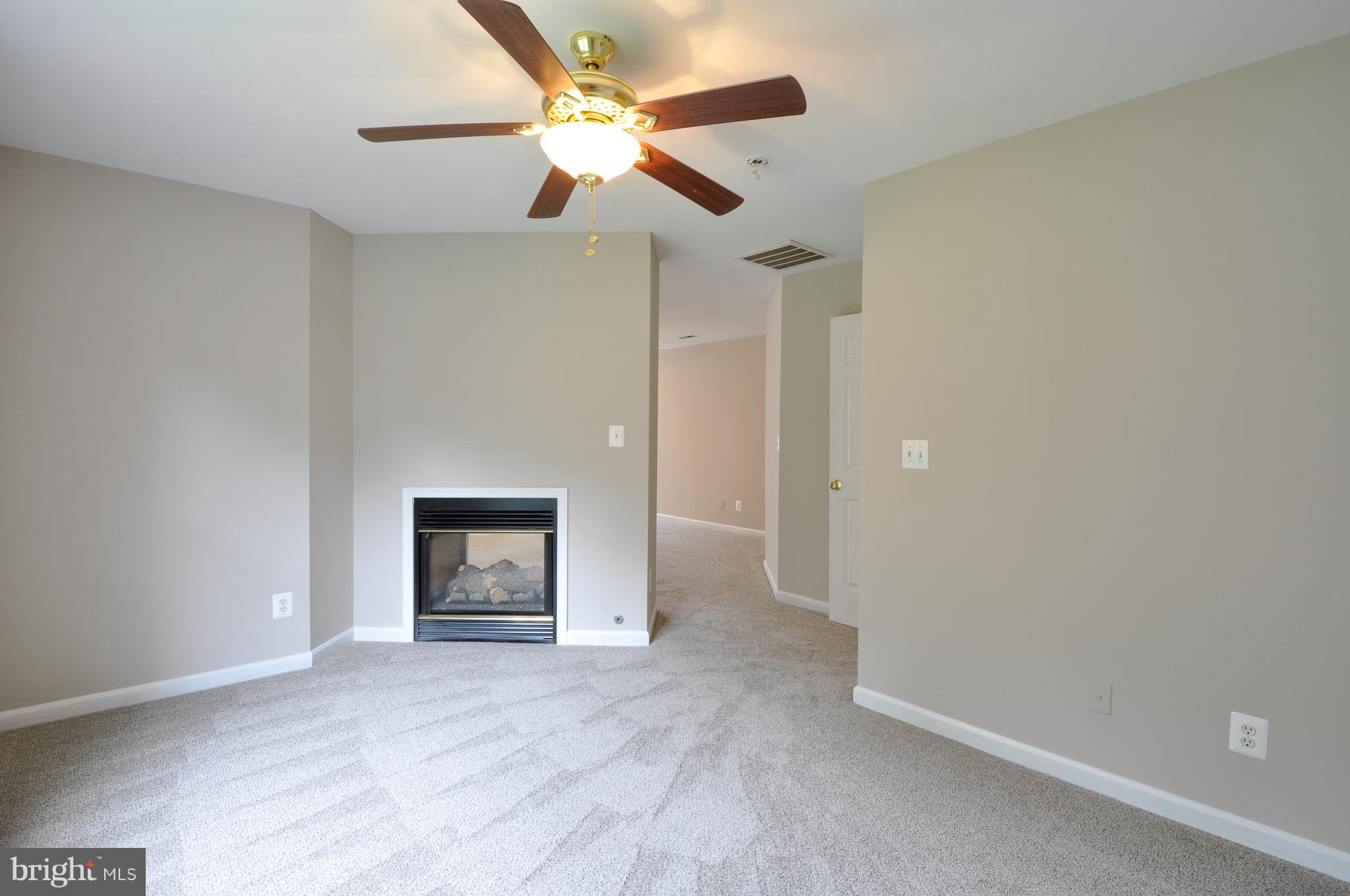 LEE'S HILL - Residential