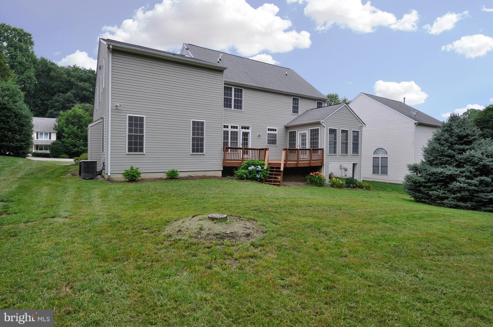 LEE'S HILL - Residential