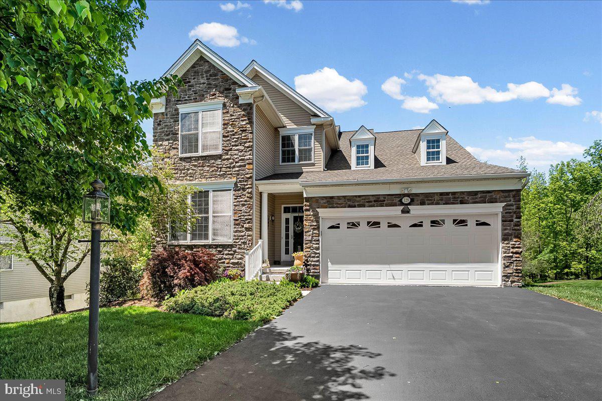 REGENCY AT PROVIDENC - Residential