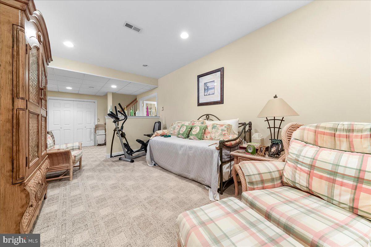 REGENCY AT PROVIDENC - Residential