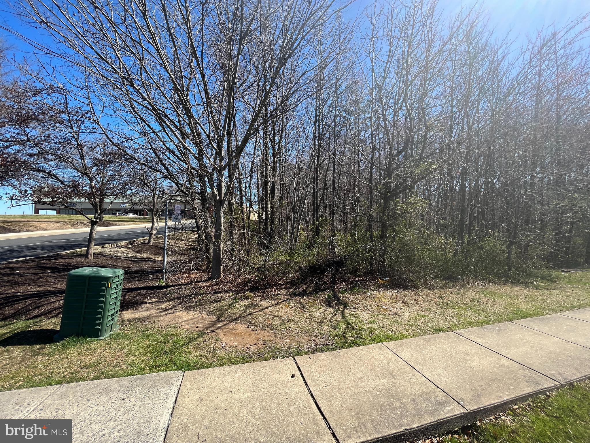 WOODBRIDGE CENTER WAY