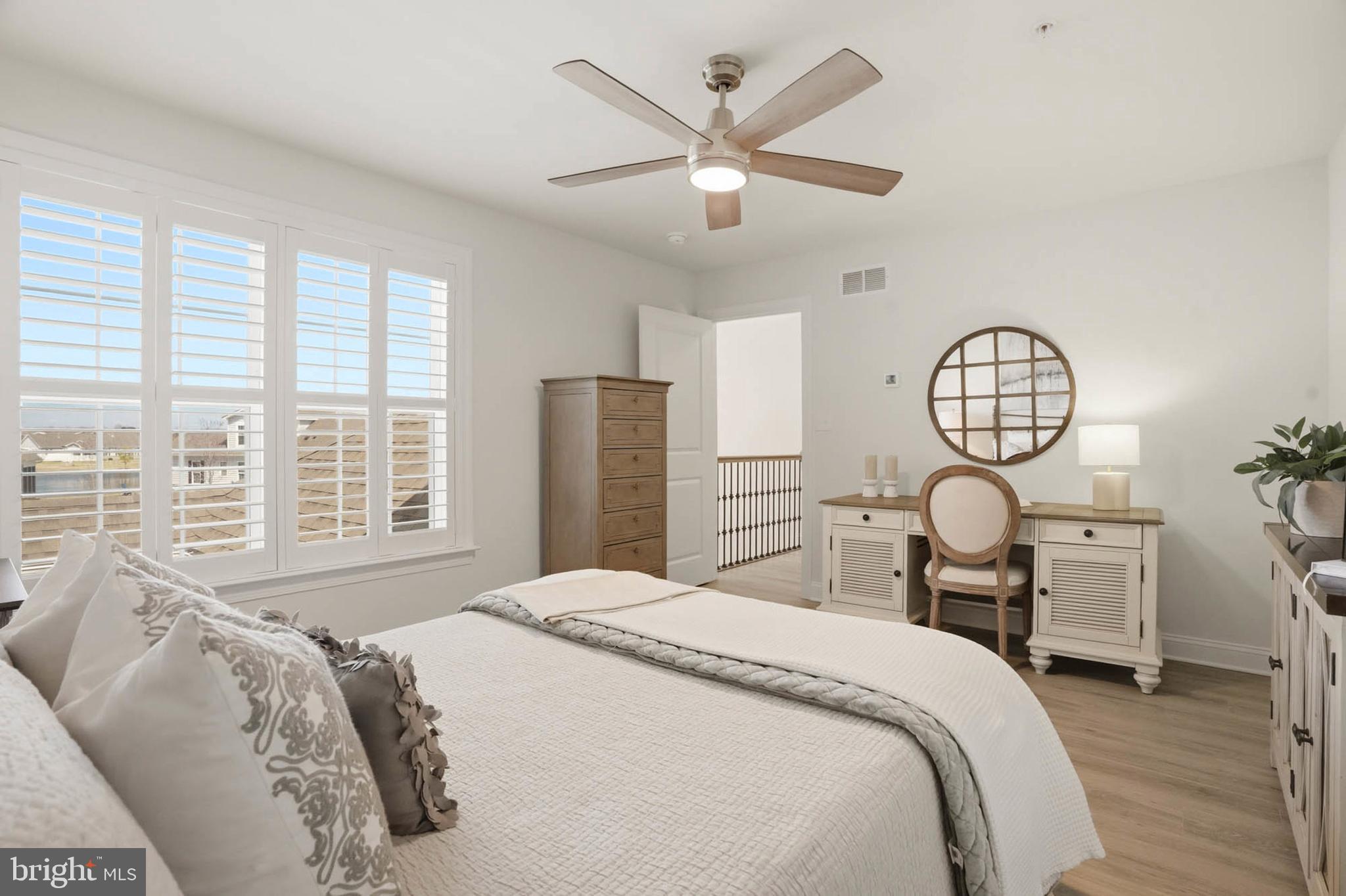 BAY BRIDGE COVE - Residential