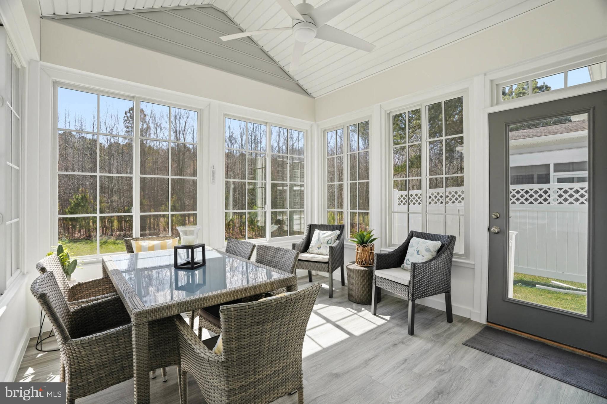 BAY BRIDGE COVE - Residential