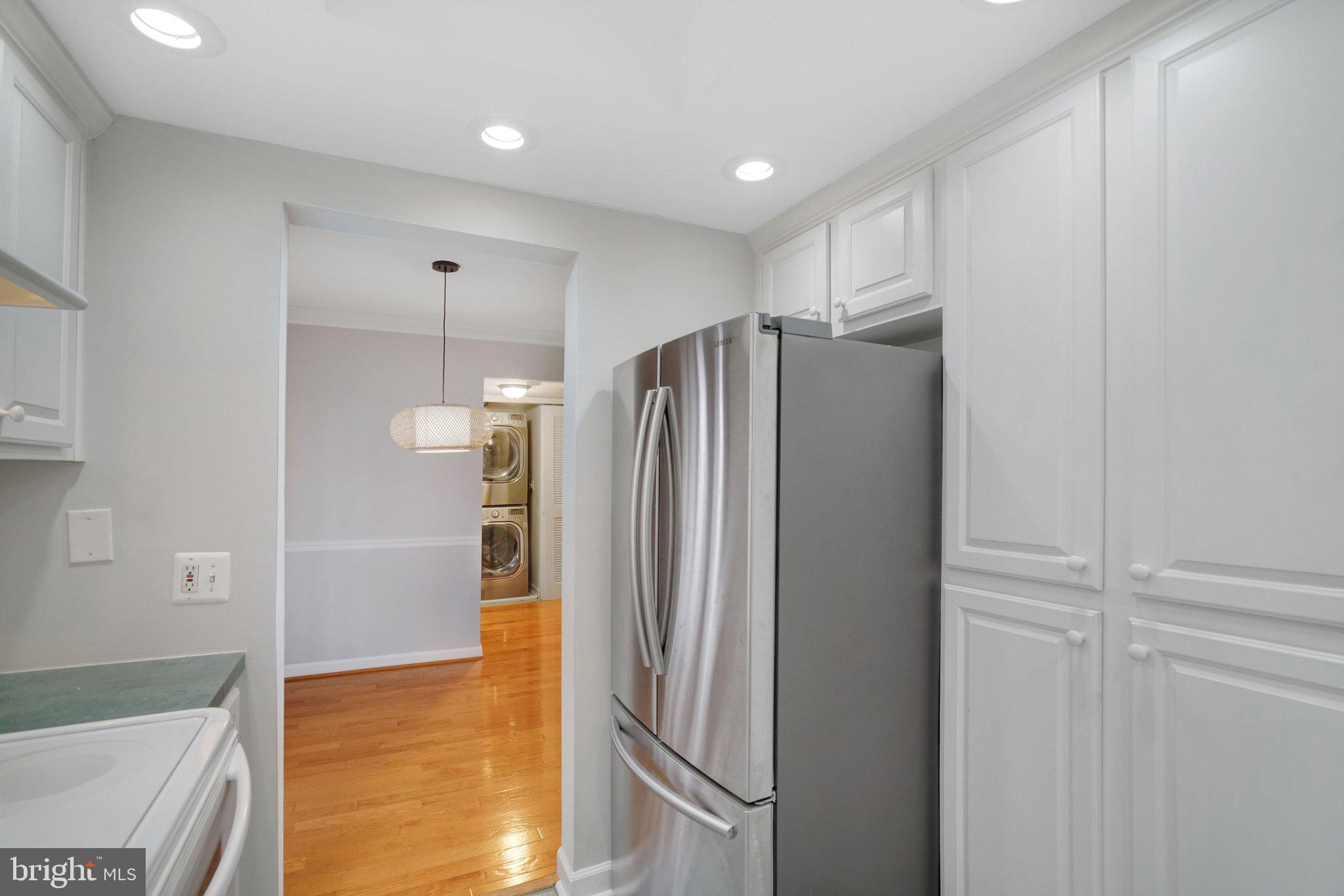 FAIRLINGTON - Residential