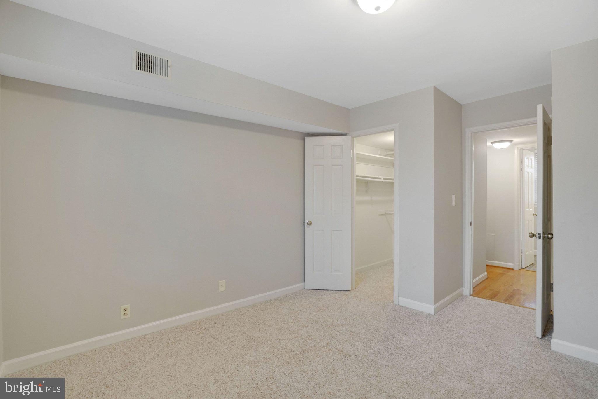 FAIRLINGTON - Residential