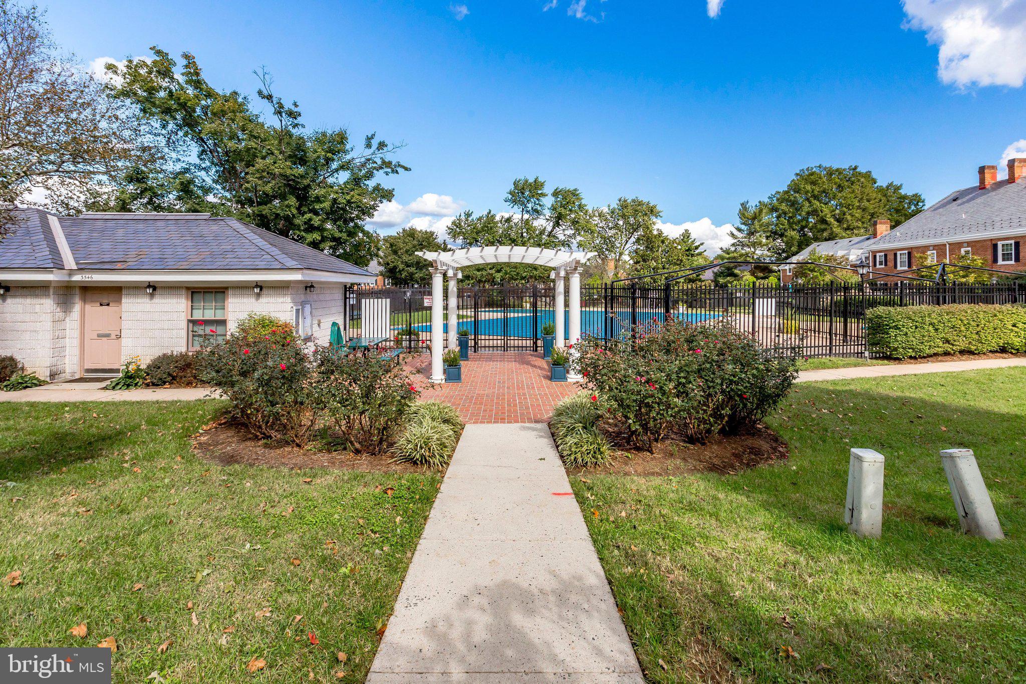 FAIRLINGTON - Residential