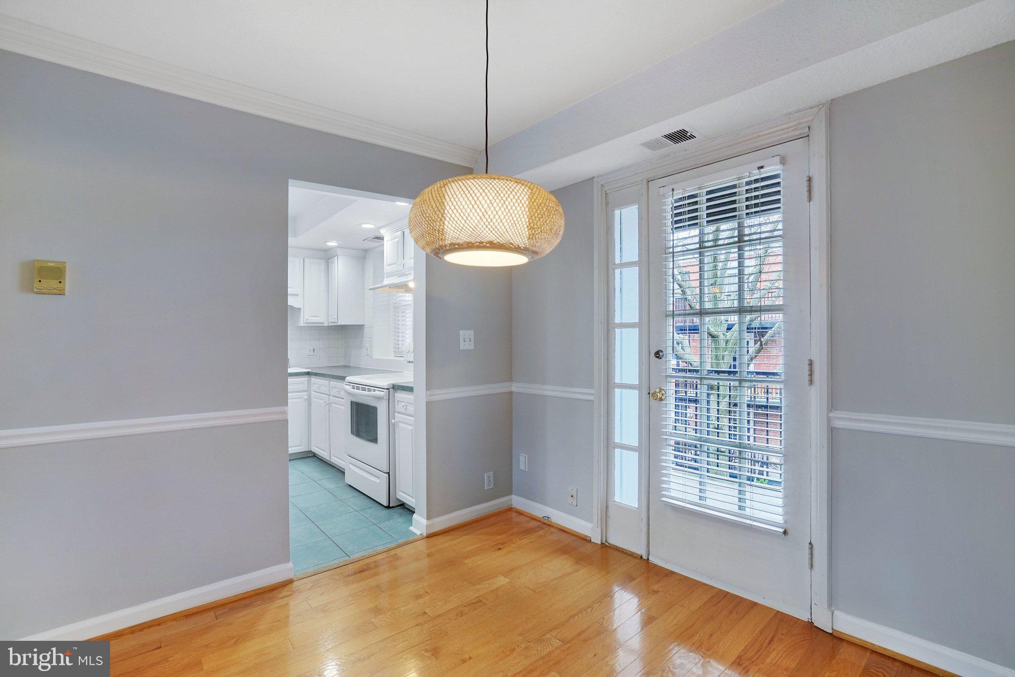 FAIRLINGTON - Residential