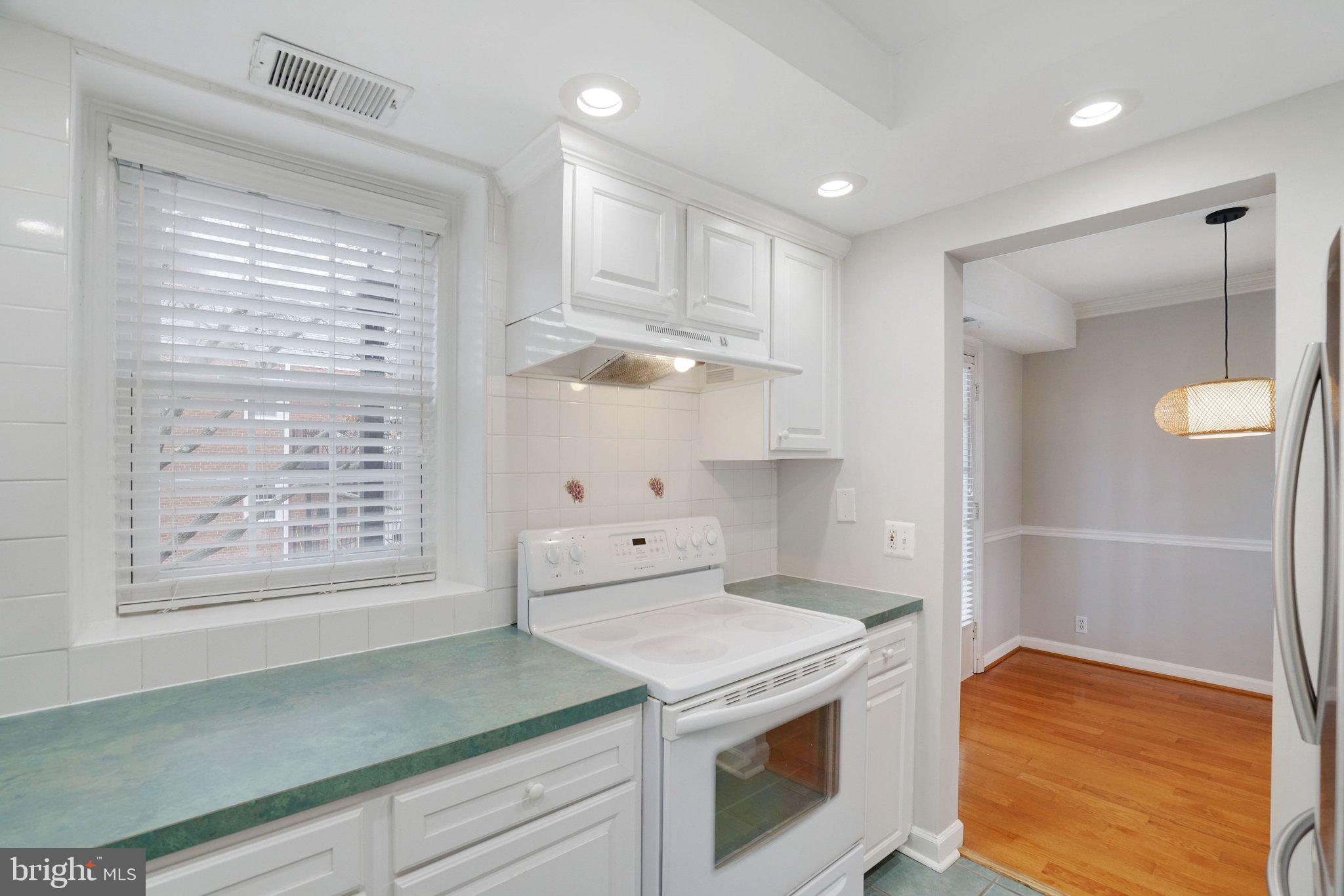 FAIRLINGTON - Residential