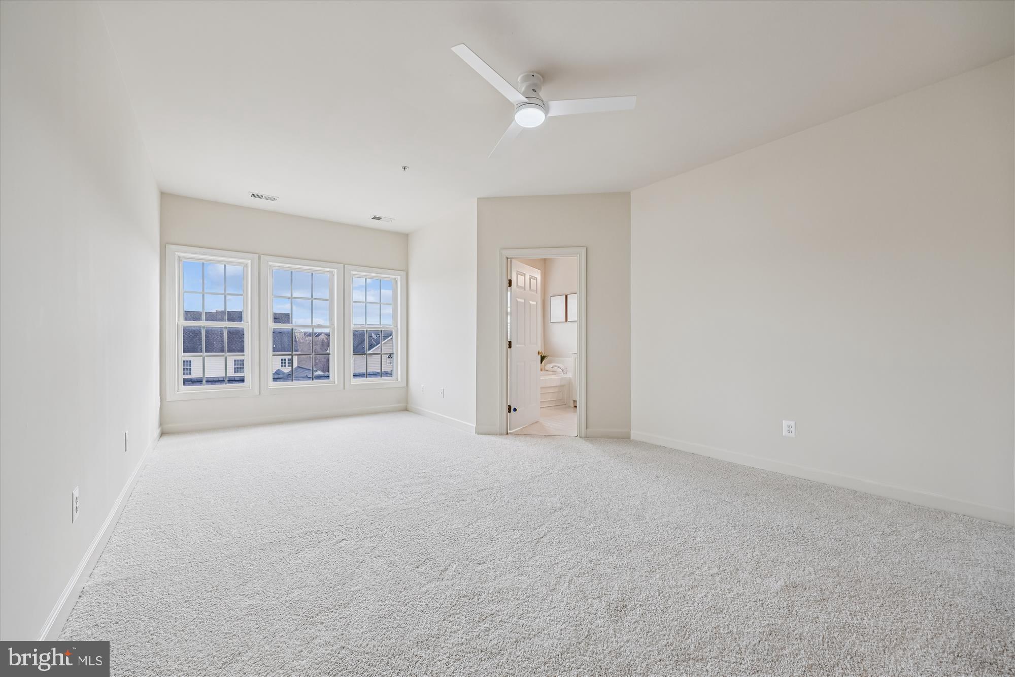 GREENWAY VILLAGE - Residential