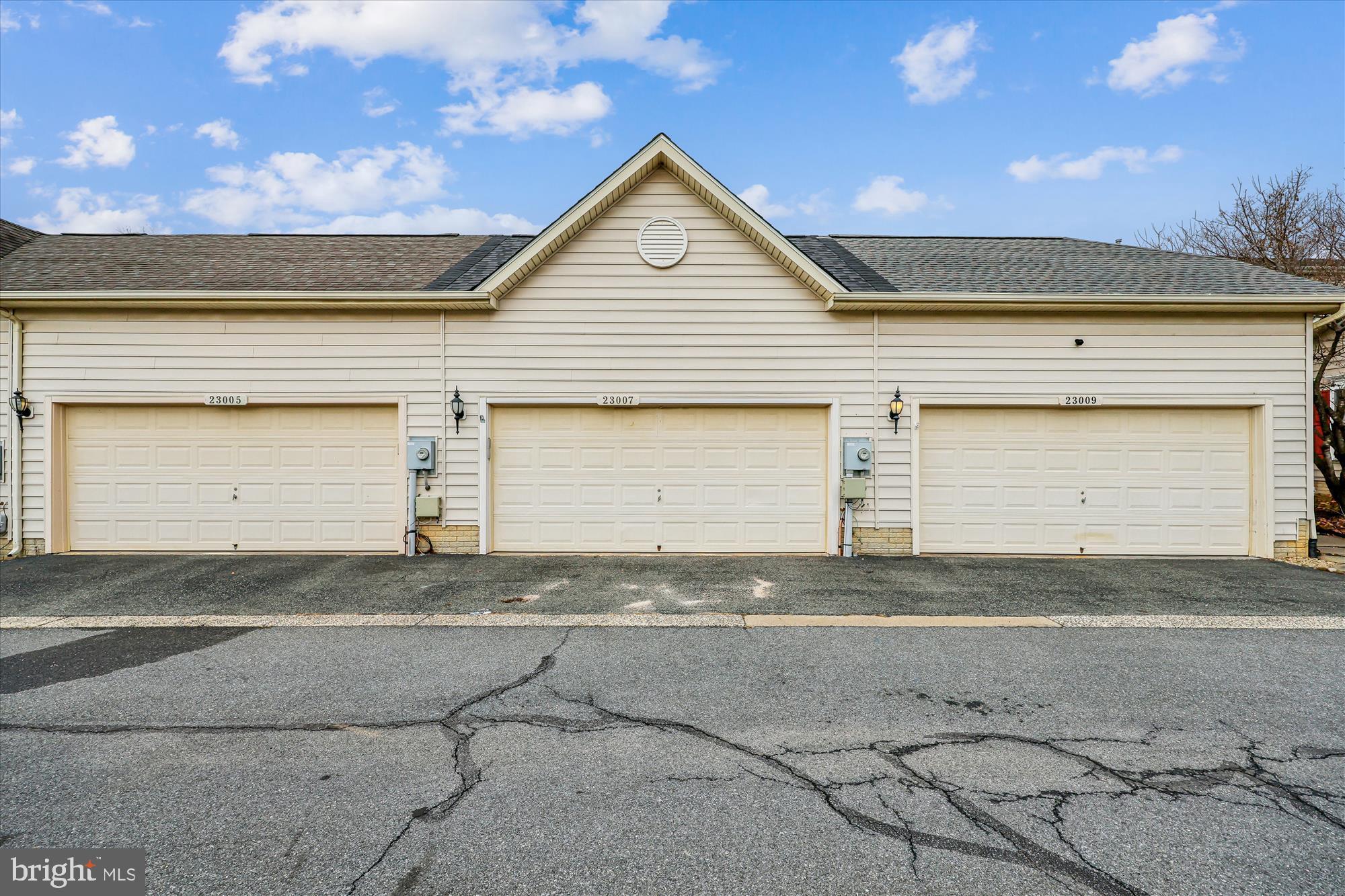 GREENWAY VILLAGE - Residential