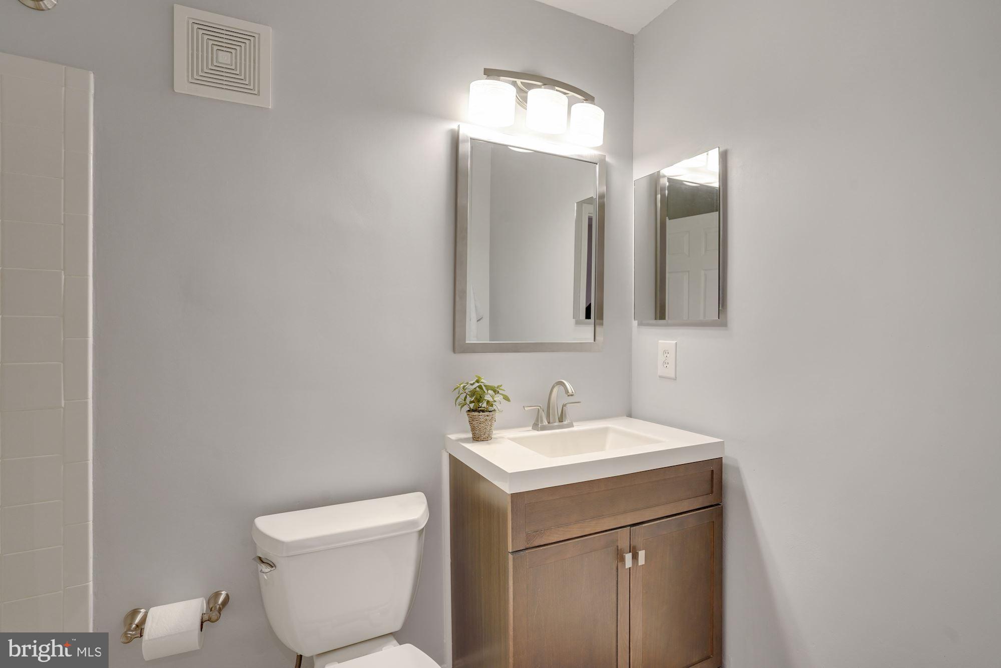 GATES OF FAIR LAKES - Residential