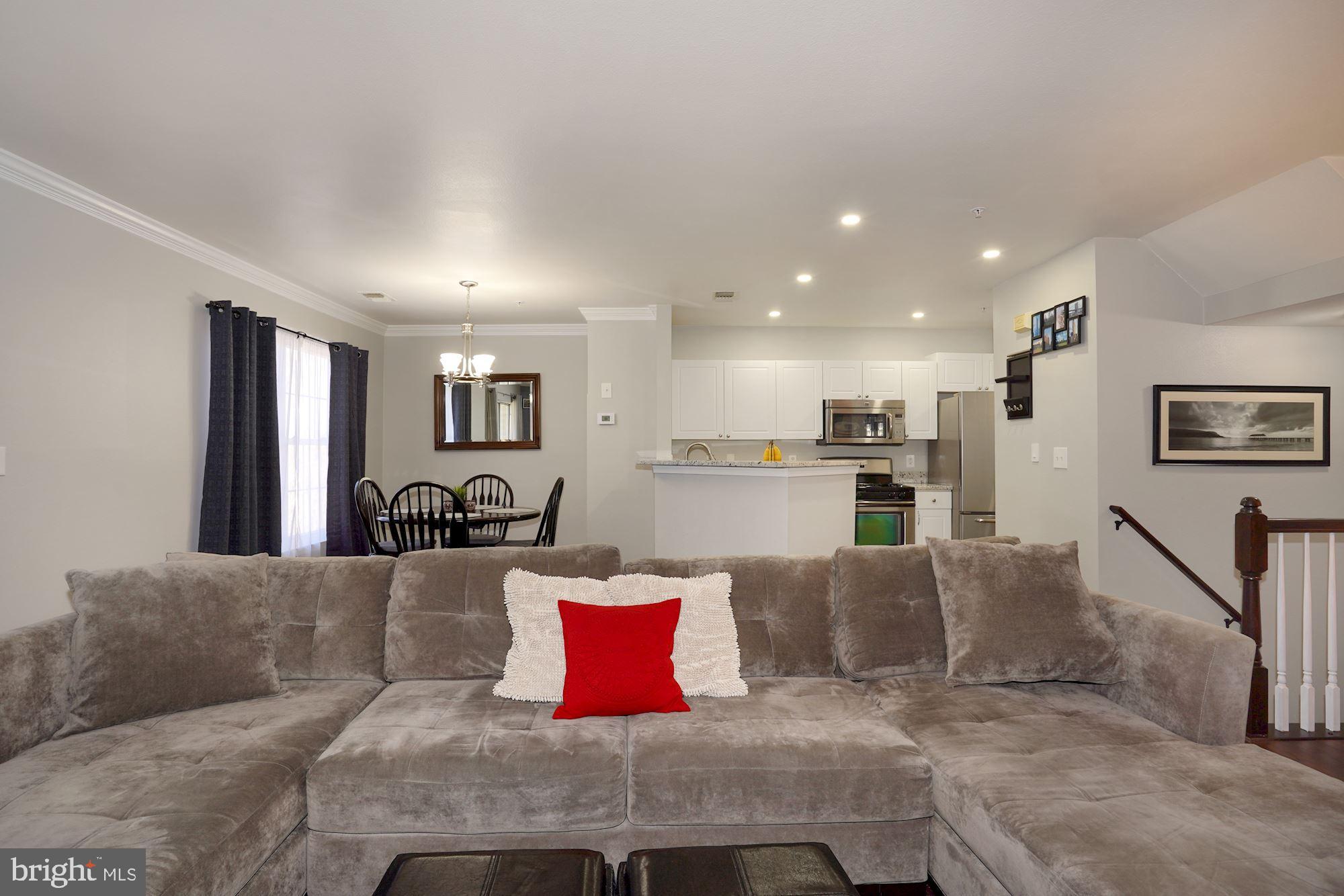 GATES OF FAIR LAKES - Residential