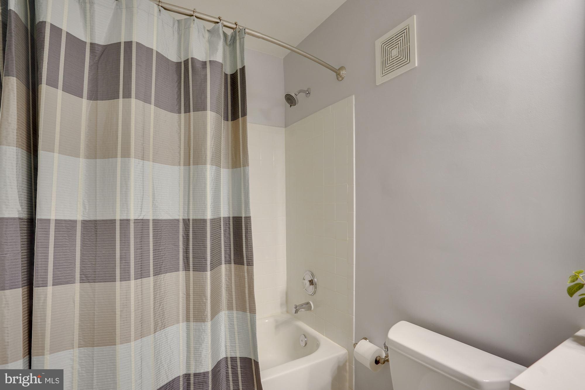 GATES OF FAIR LAKES - Residential