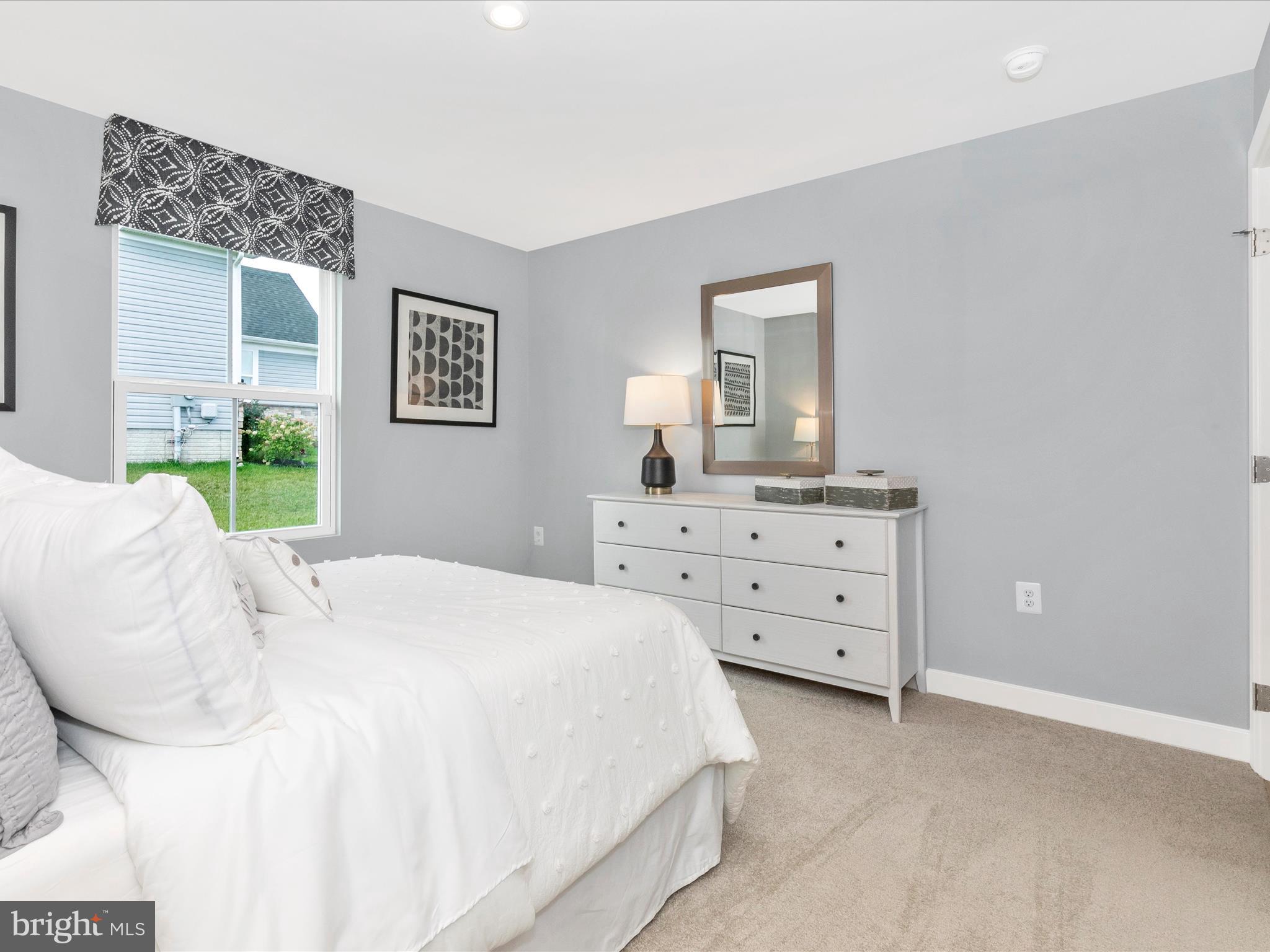 CARDINAL POINTE - Residential