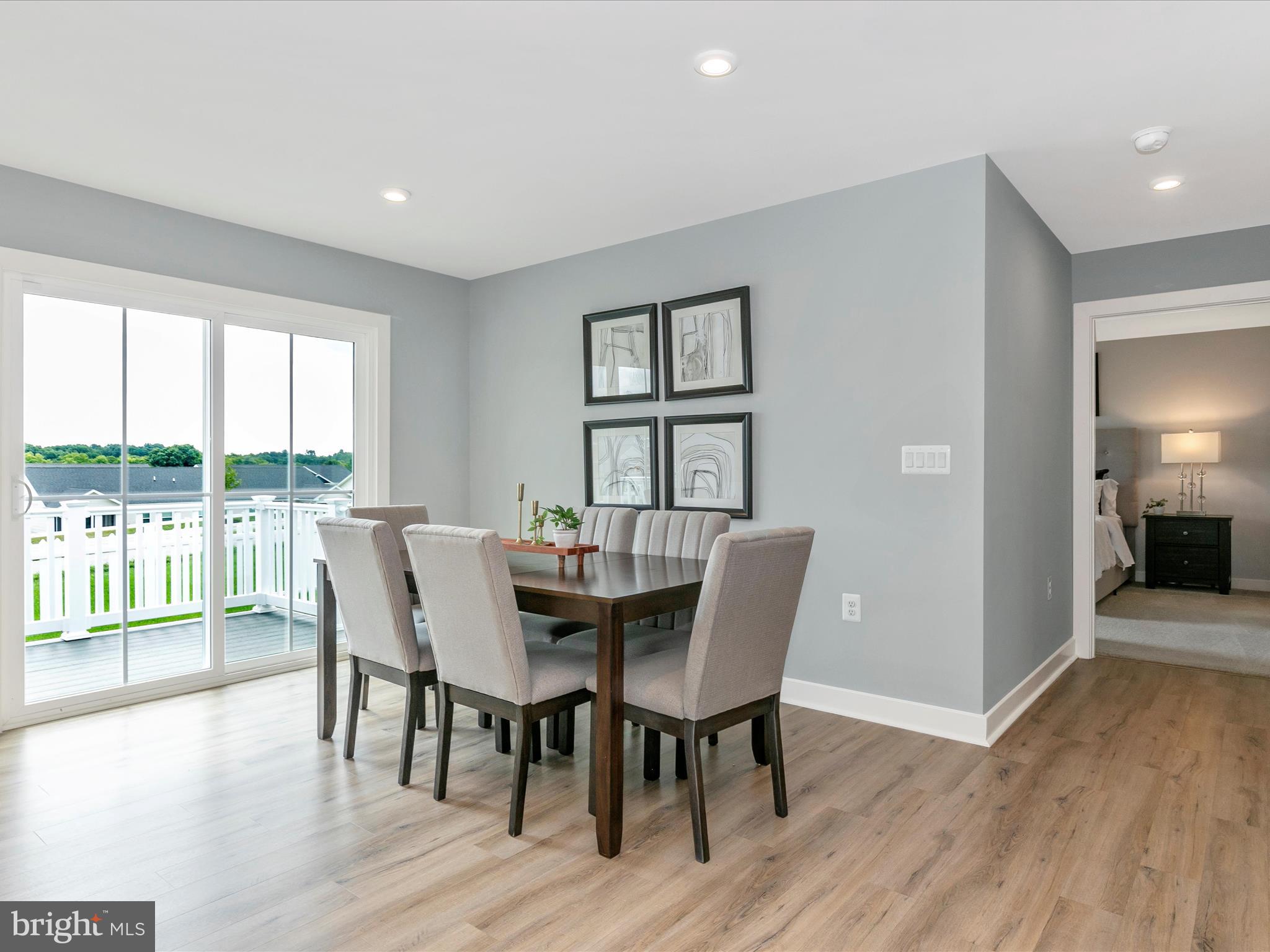 CARDINAL POINTE - Residential