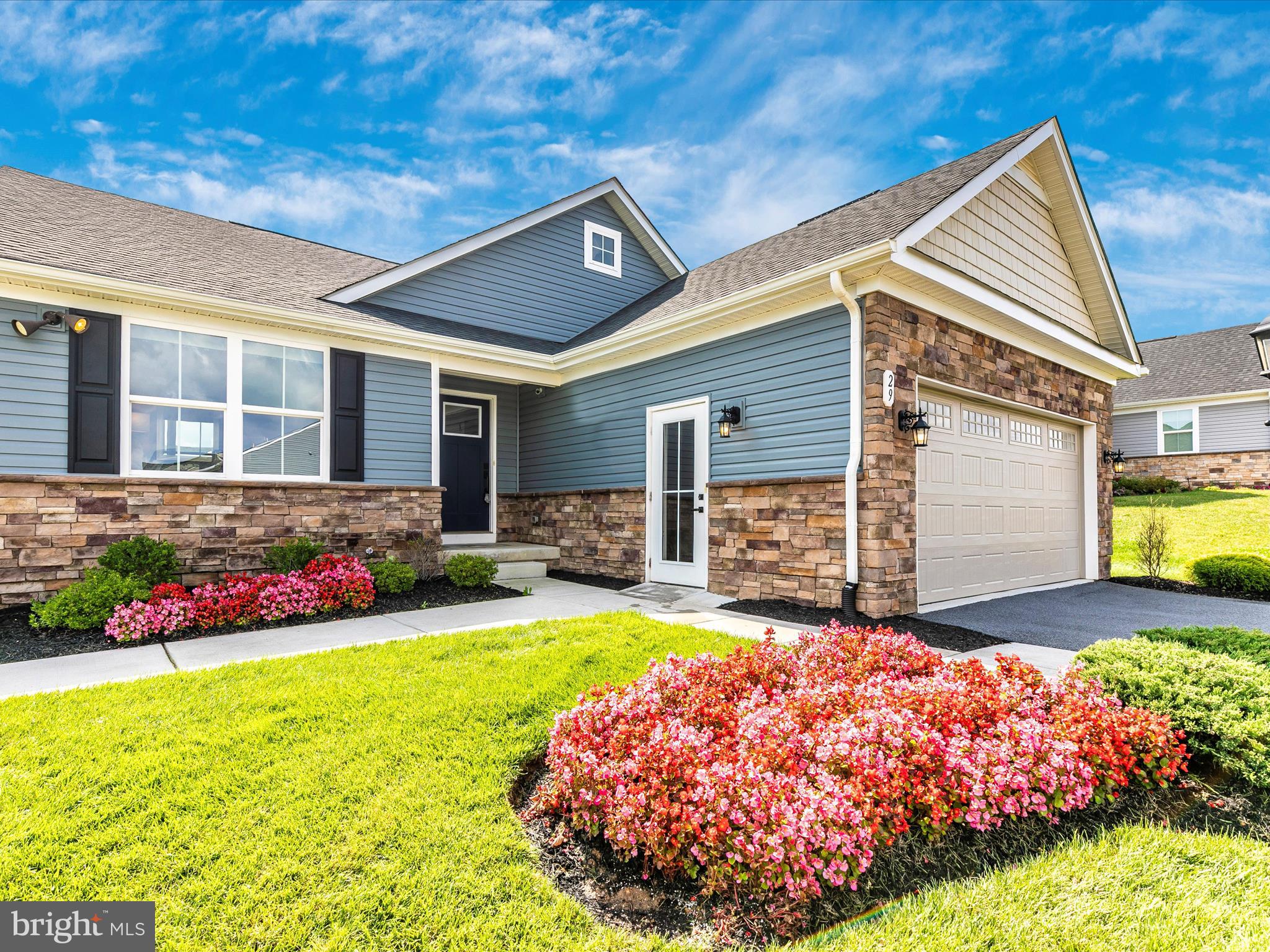 CARDINAL POINTE - Residential