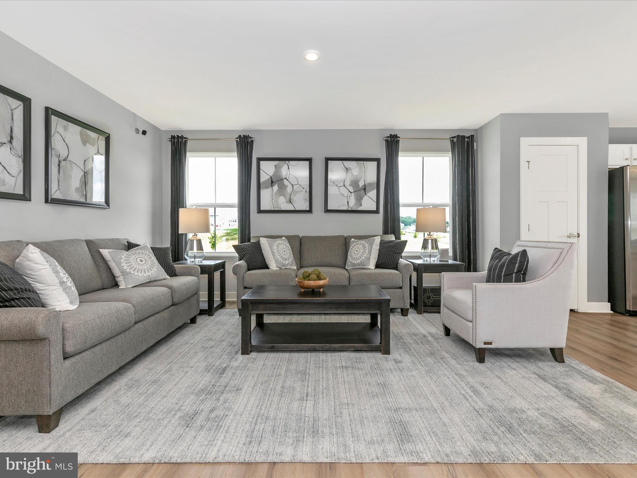 CARDINAL POINTE - Residential