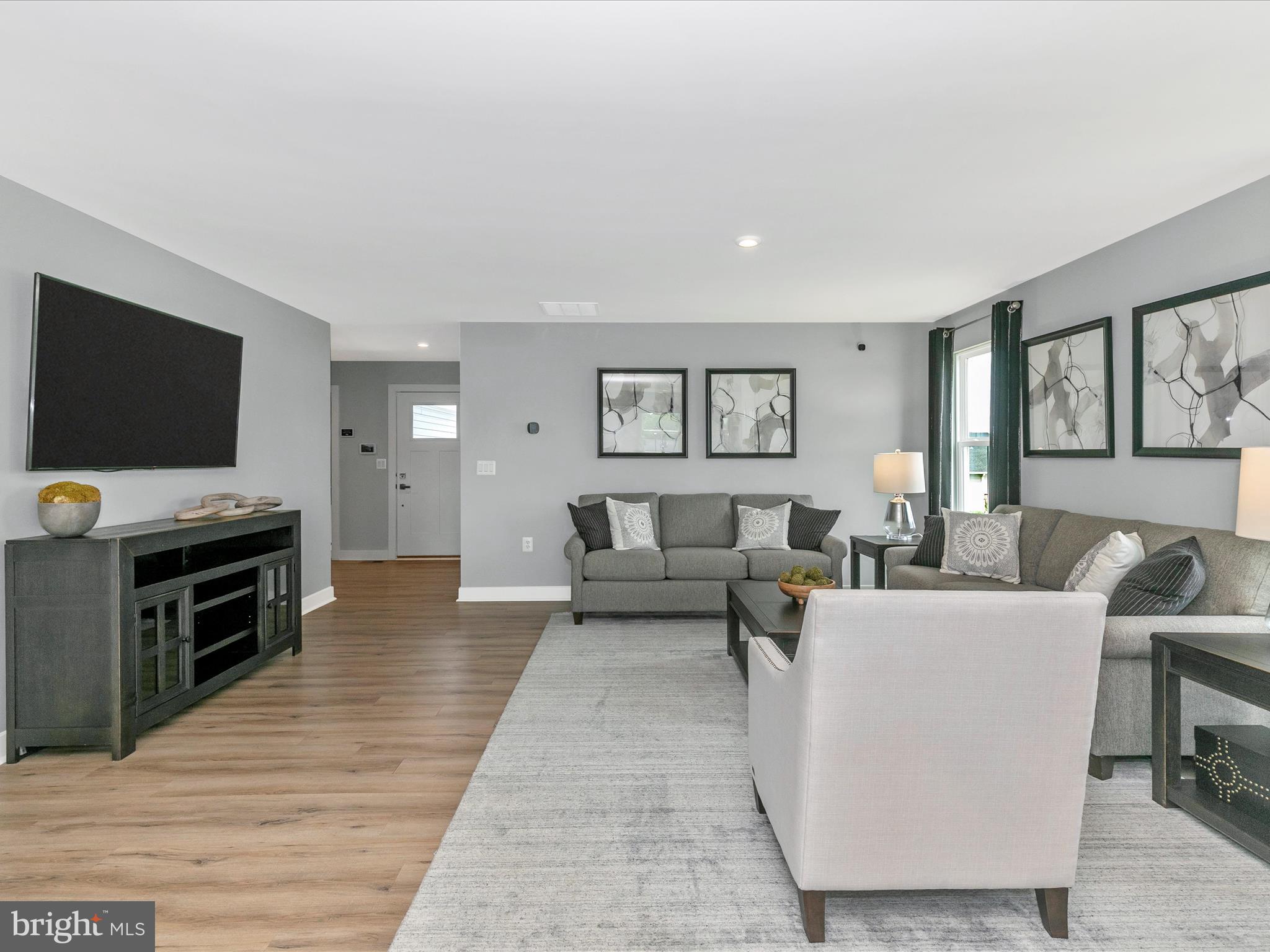 CARDINAL POINTE - Residential