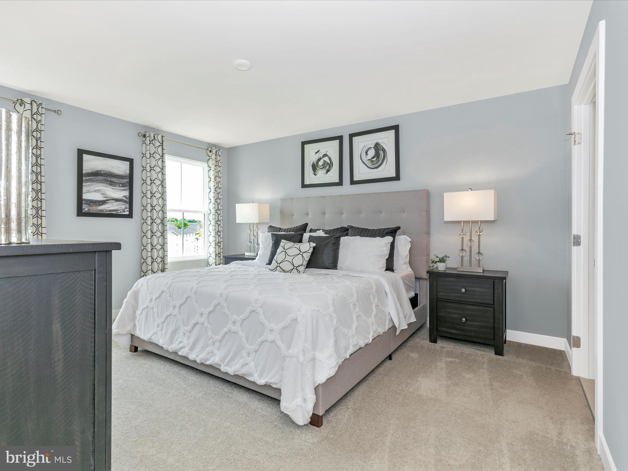 CARDINAL POINTE - Residential