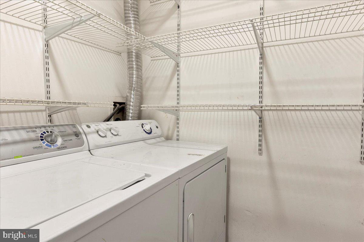 MADISON RIDGE - Residential