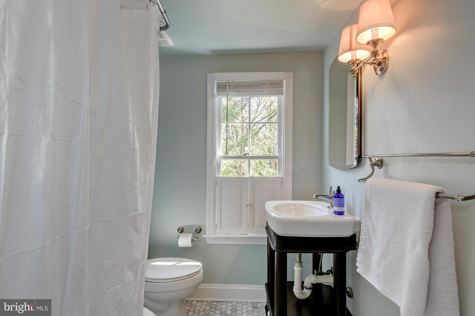 WEST BETHESDA PARK - Residential