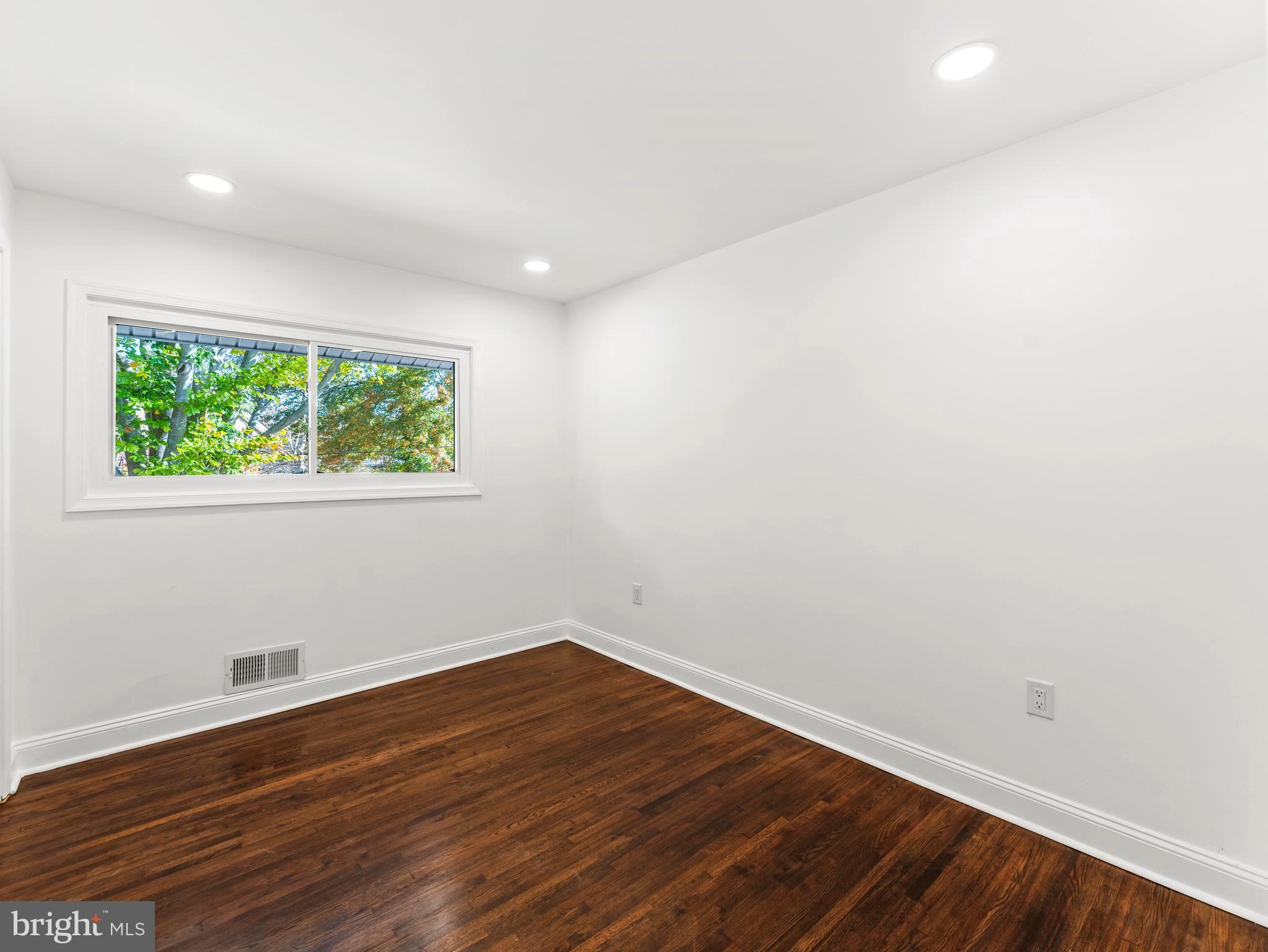 ROCART TERRACE - Residential