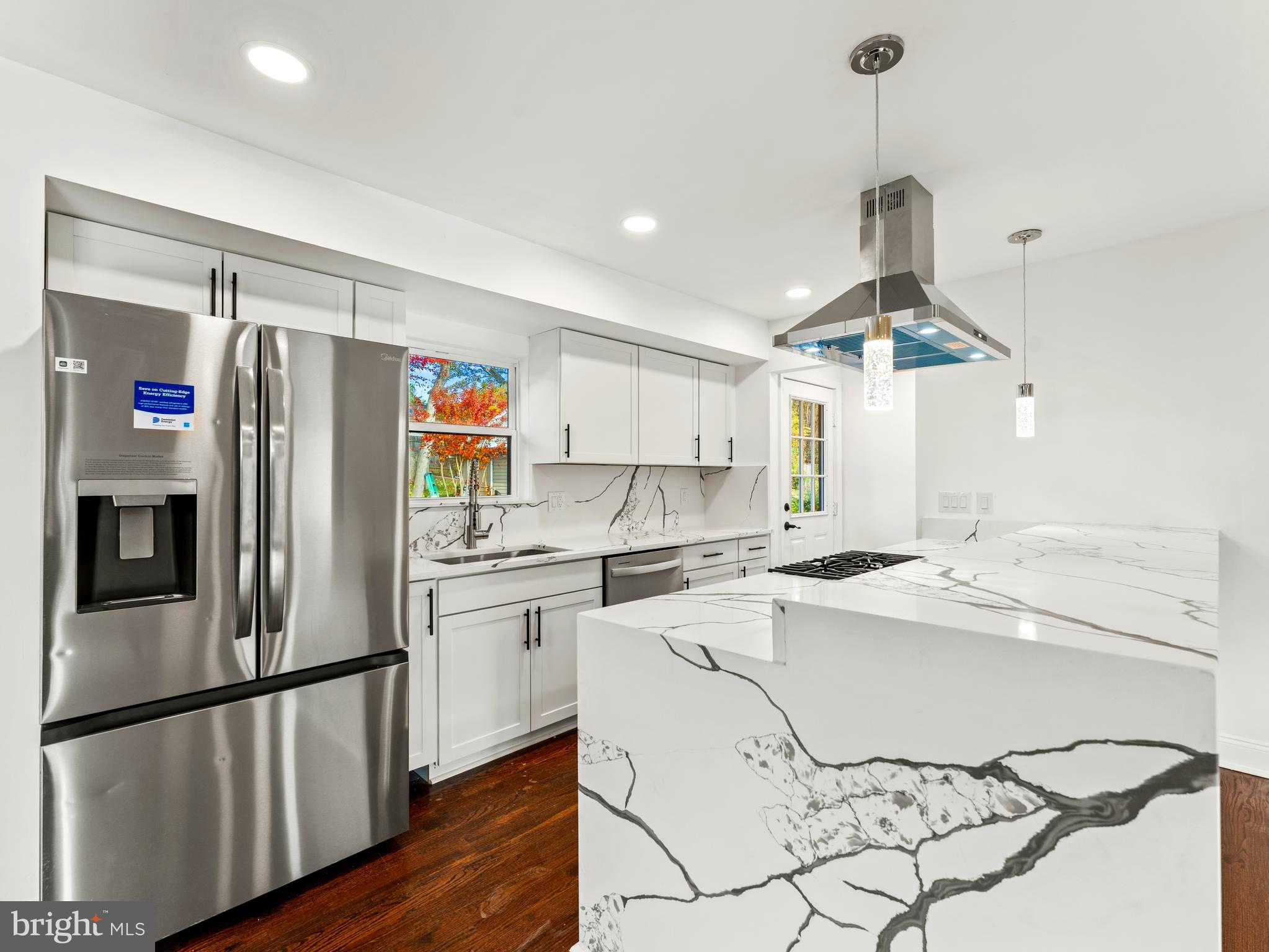 ROCART TERRACE - Residential