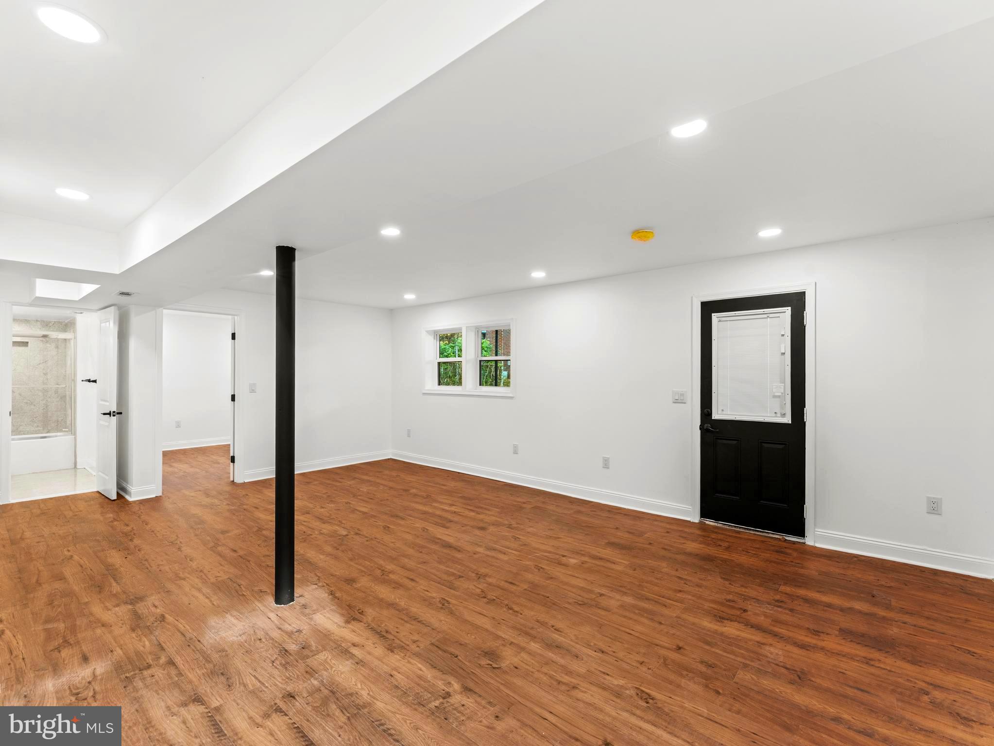 ROCART TERRACE - Residential