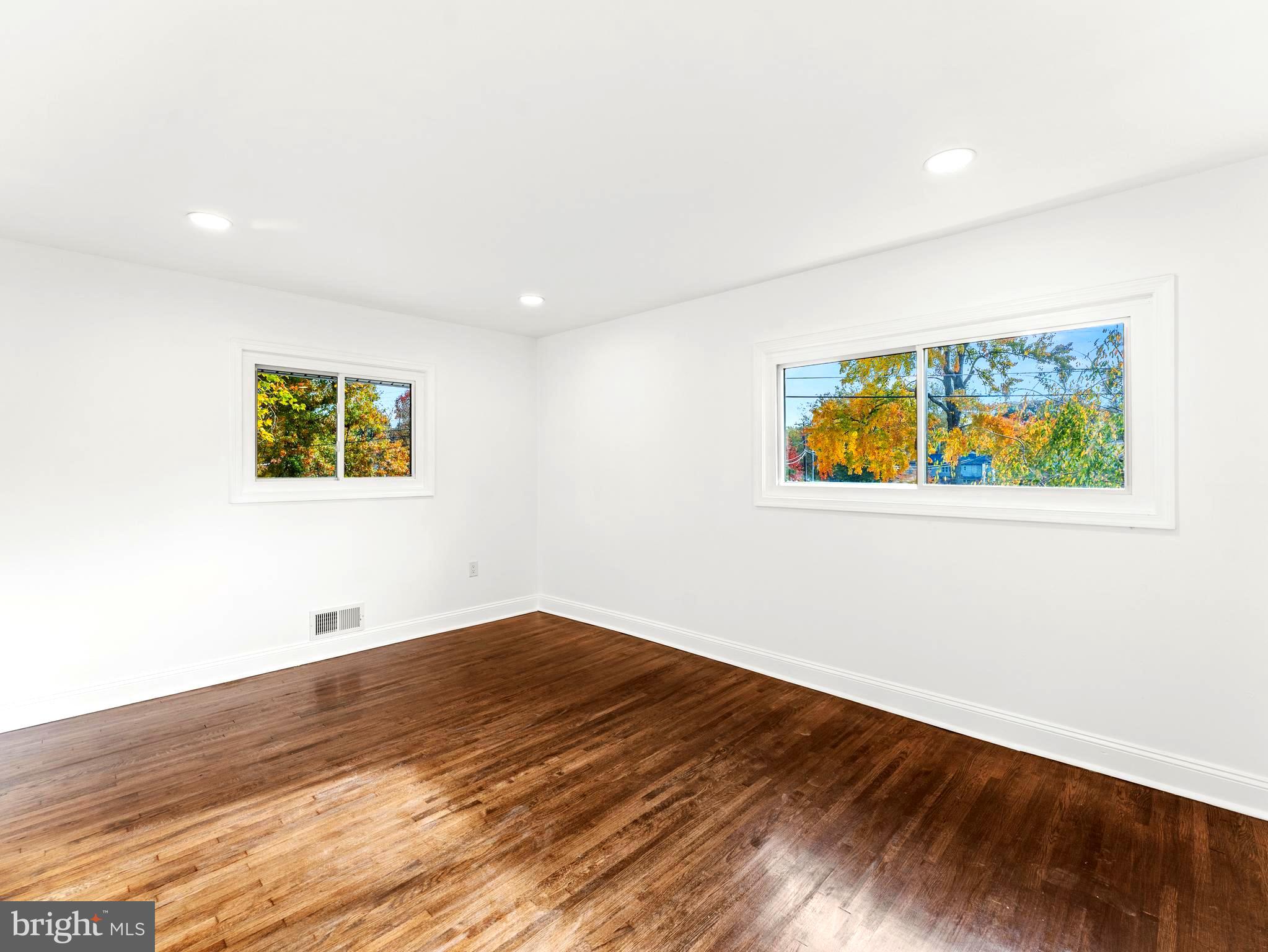 ROCART TERRACE - Residential