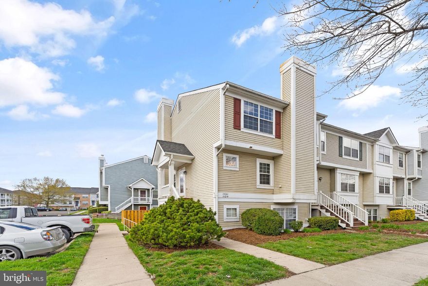 Welcome home to this lovely condo in Manassas!  This rarely available 3 BEDROOM END UNIT is fully move-in ready and checks all of the boxes.  Stepping into the main level you'll see a spacious living and dining area, a custom hand-made bannister and wooden accents,  and a kitchen bathed in natural light that steps out onto a large deck.  Upstairs are 3 bedrooms and 2 full bathrooms,  in-unit washer and dryer, and plenty of room for everyone!  This home is loaded with structural upgrades - fresh paint throughout (2024), brand new carpet (2024),  freshly painted kitchen cabinets (2024), newer windows and back door on the main level, new washer/dryer combo (2024), kitchen appliances (2022), HVAC (2021), and water heater (2018).  Additionally, the condo association includes plenty of amenities with a pool, tennis courts, basketball courts, exercise room, and playgrounds!  Water is included in the condo fee along with 2 parking spots!  The icing on the cake is the location - Bull Run is a beautiful part of Manassas and you're just minutes away from all of the shopping, restaurants, and activities on Sudley Road.  Come see this one for yourself! 

two parking spots number is 15
water in condo fee.