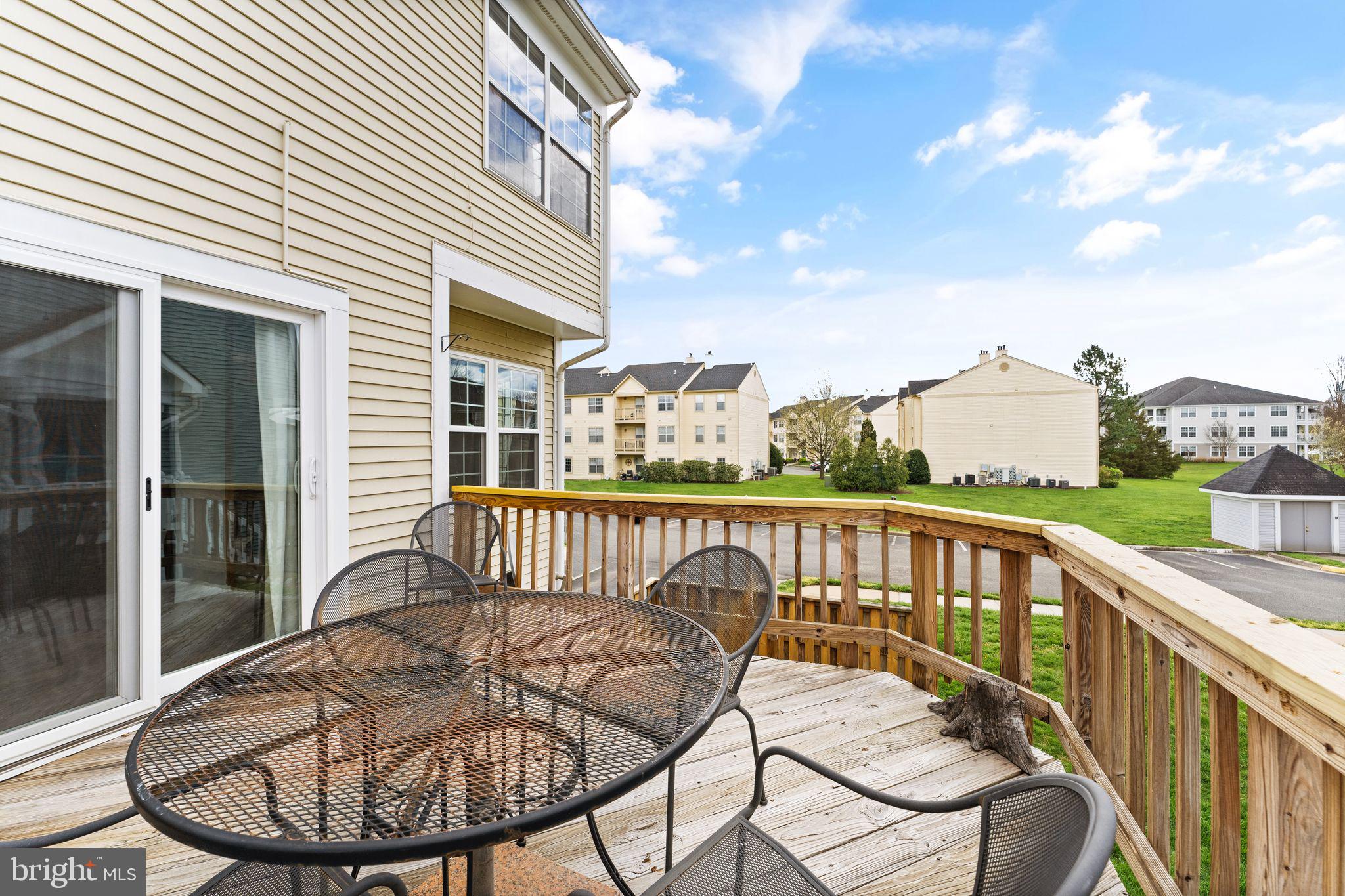 SENTRY RIDGE - Residential