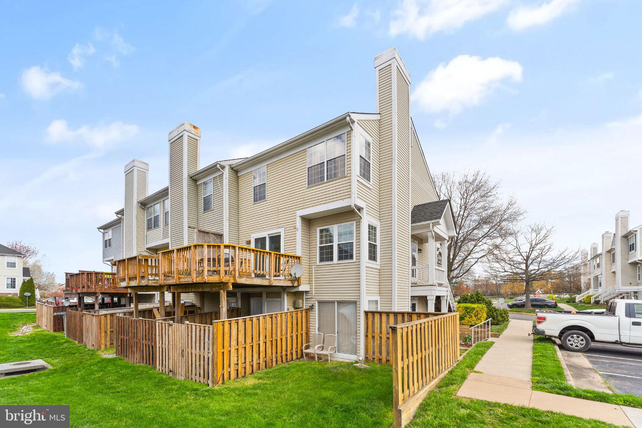 SENTRY RIDGE - Residential