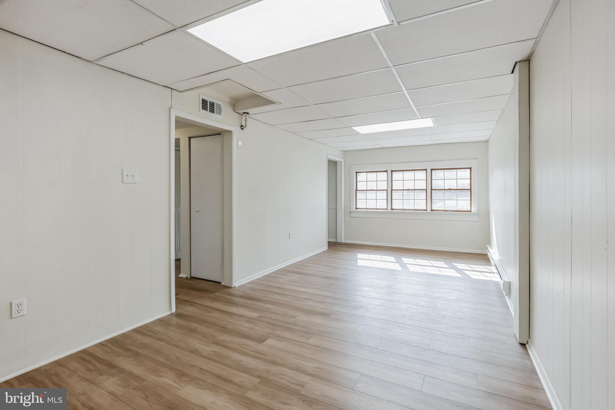 POINTER RIDGE - Residential