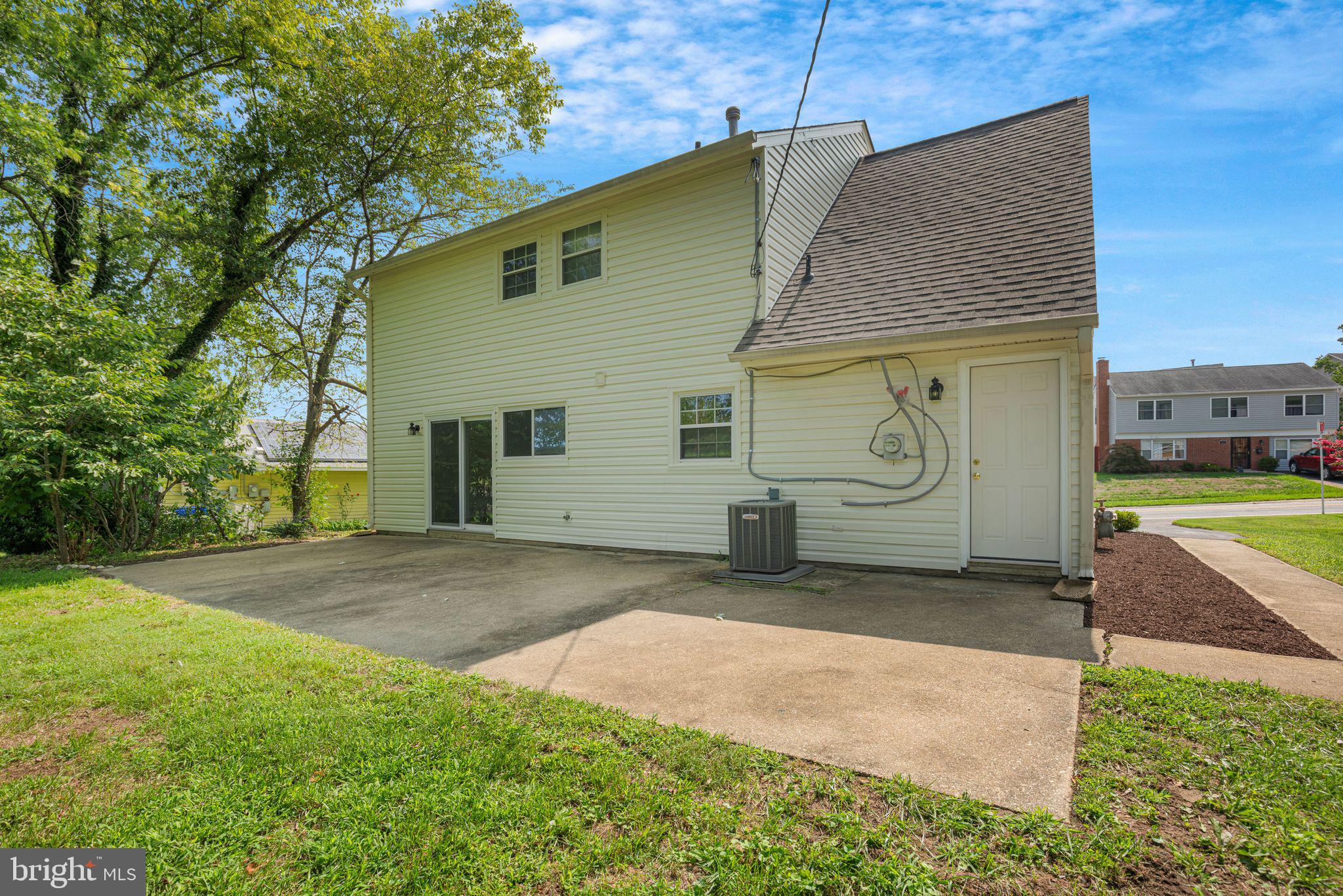 POINTER RIDGE - Residential