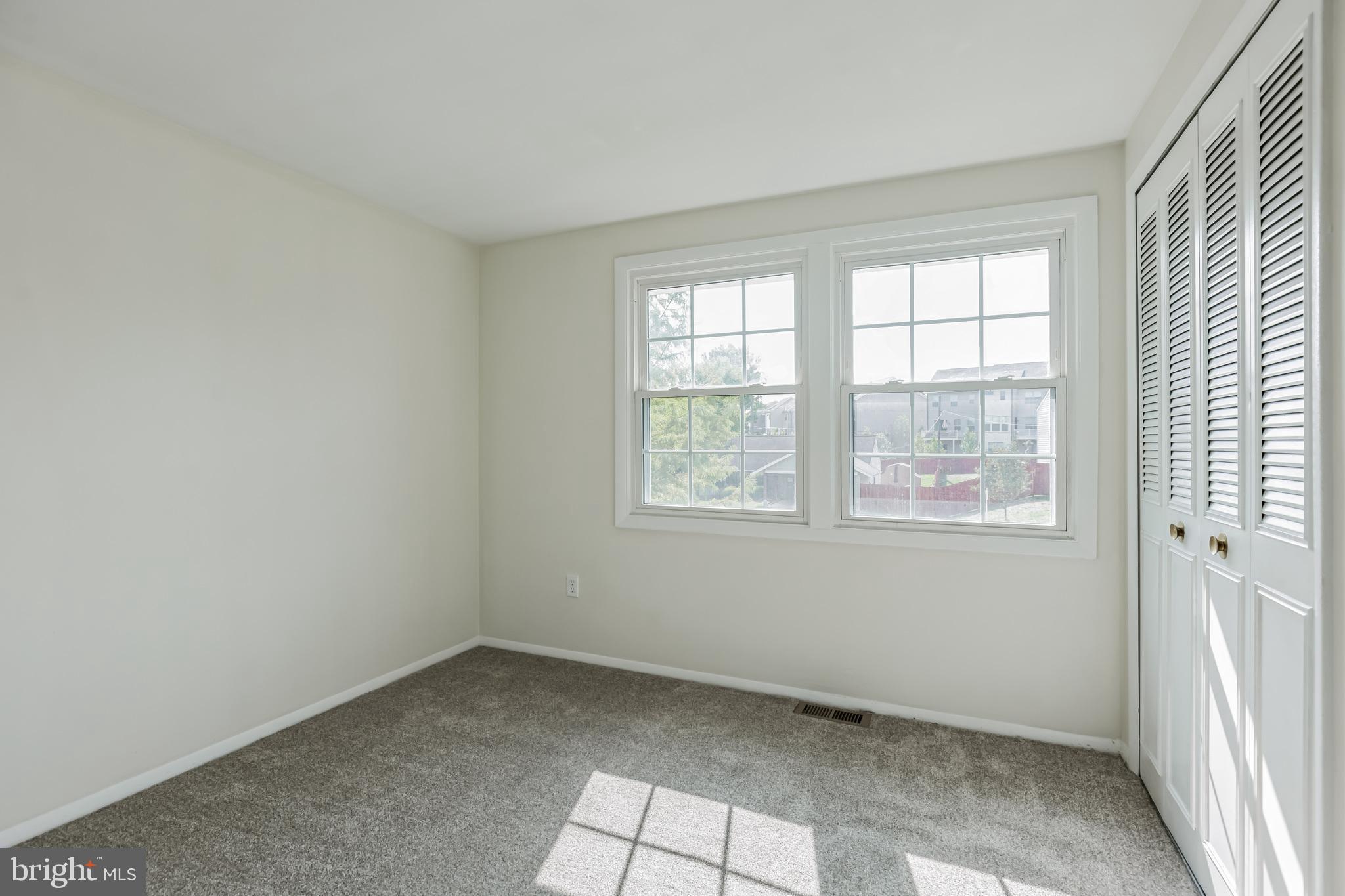 POINTER RIDGE - Residential