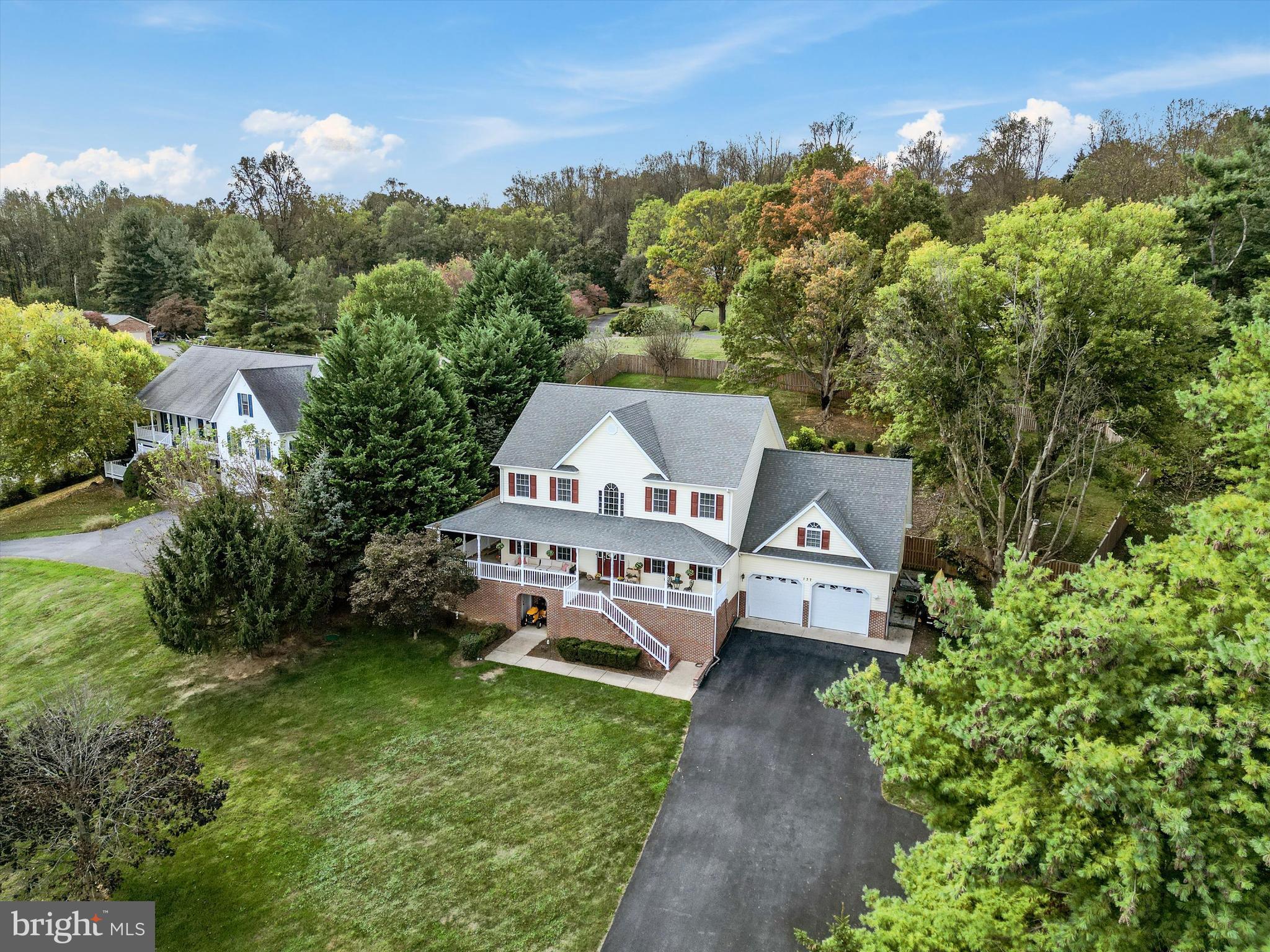 STONEBROOK FARMS - Residential