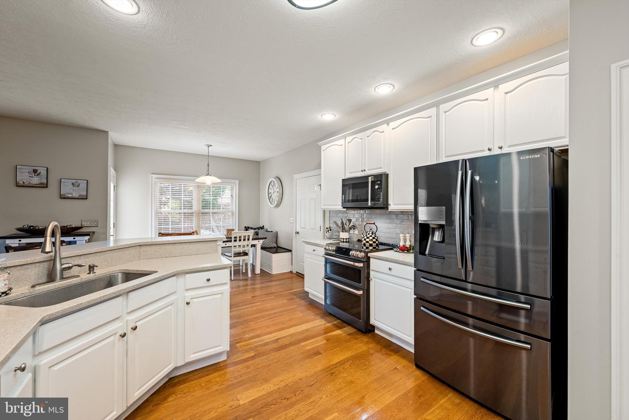 STONEBROOK FARMS - Residential