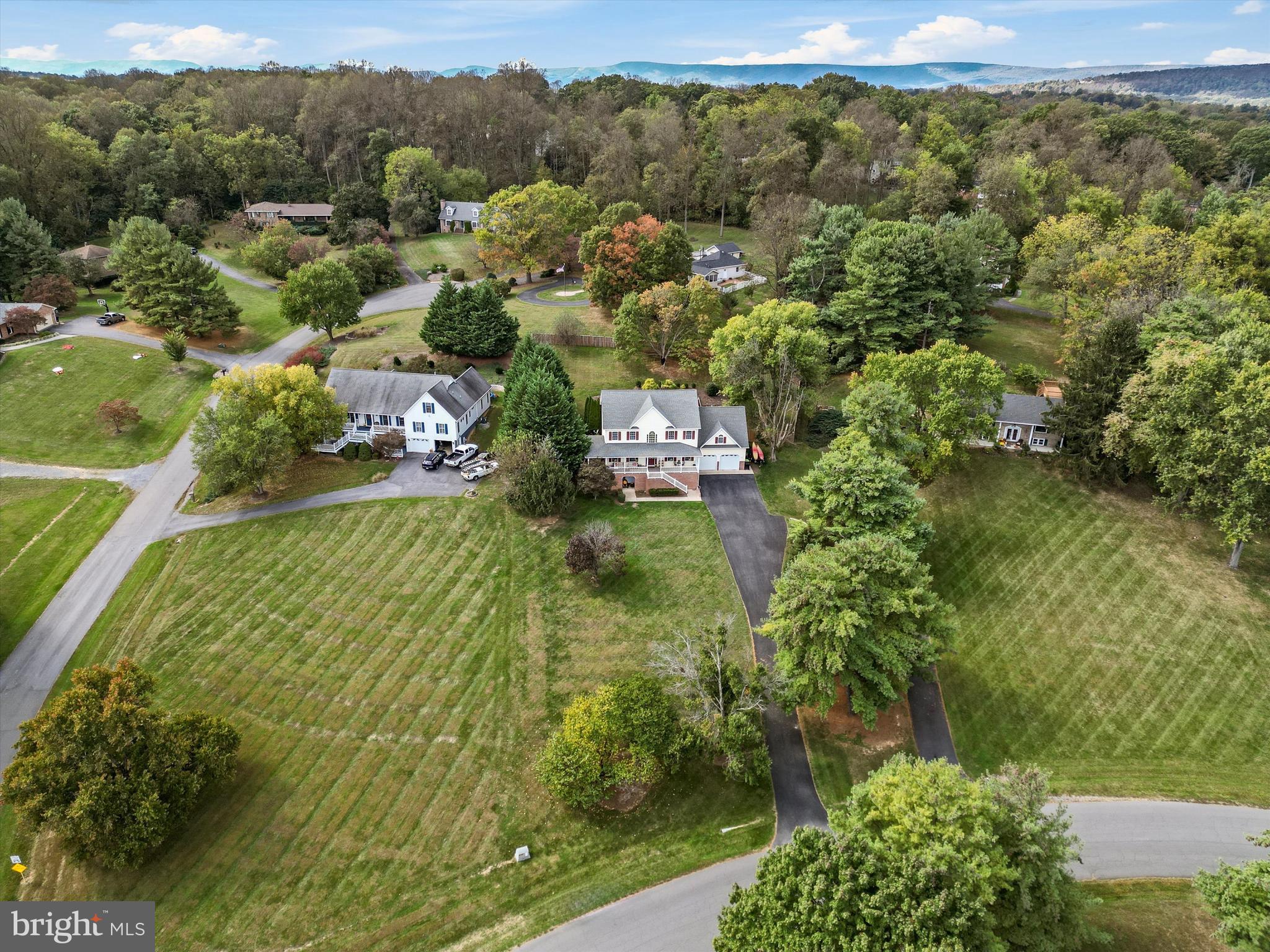 STONEBROOK FARMS - Residential