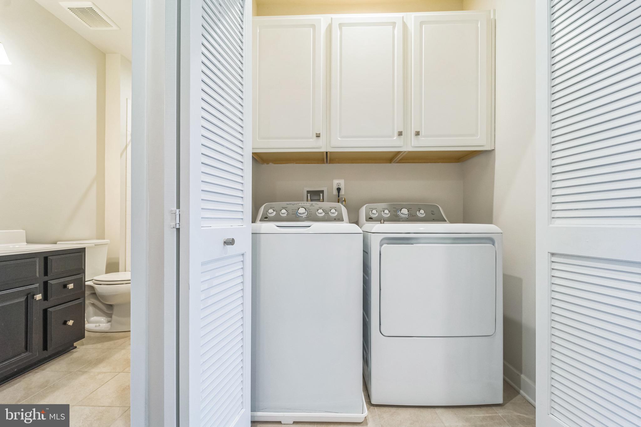 GREENLEIGH AT CROSSROADS - Residential Lease