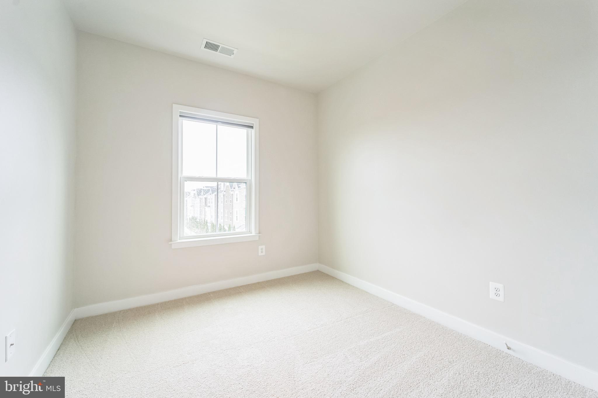 GREENLEIGH AT CROSSROADS - Residential Lease