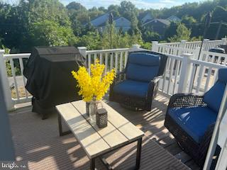 SEVERN MEADOWS - Residential