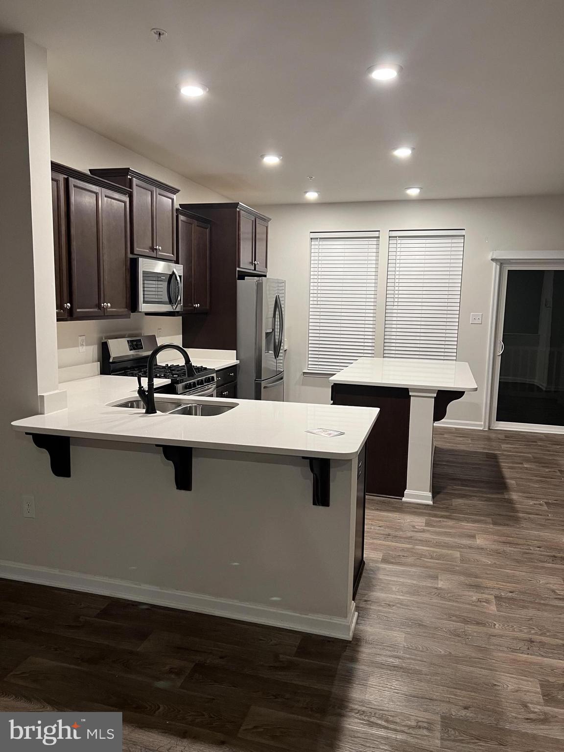 SEVERN MEADOWS - Residential