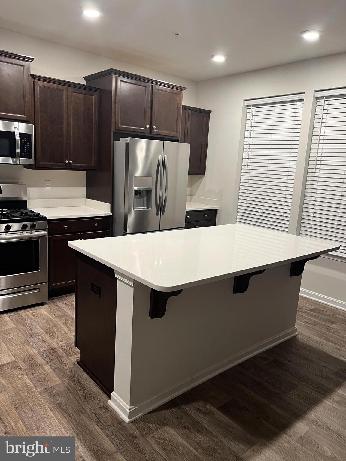 SEVERN MEADOWS - Residential