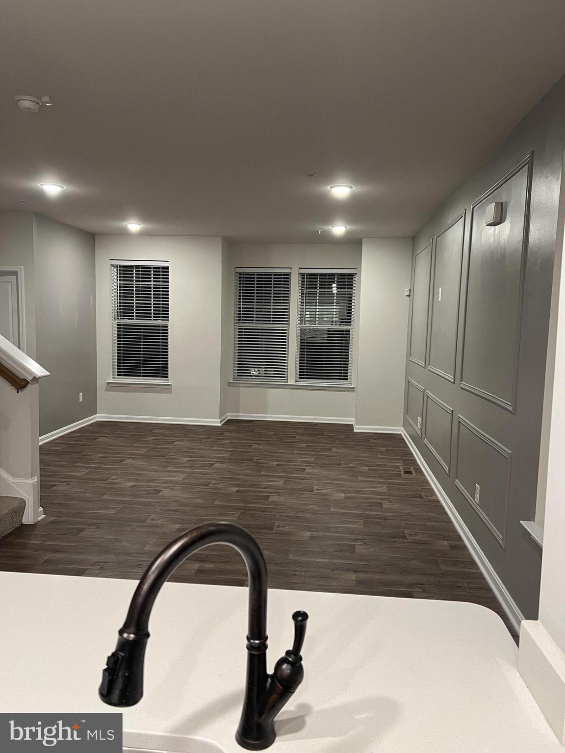 SEVERN MEADOWS - Residential